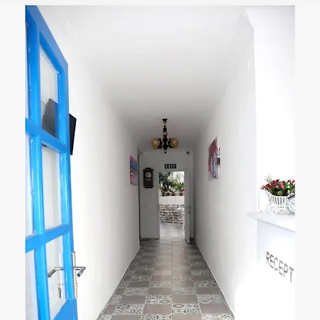 Halikarnas 3* בודרום