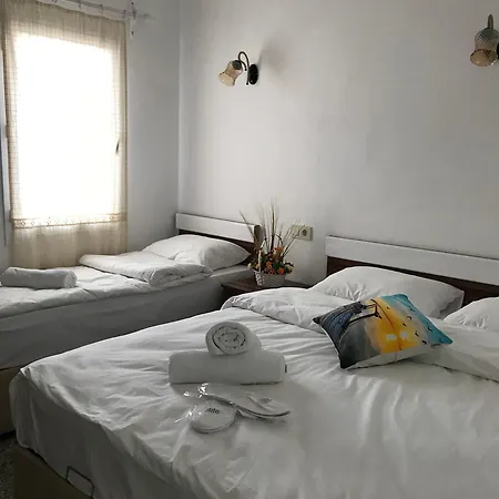 Halikarnas 3*
